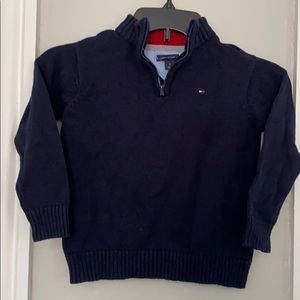BOYS sz4 TOMMY HILFIGER half zip sweater.